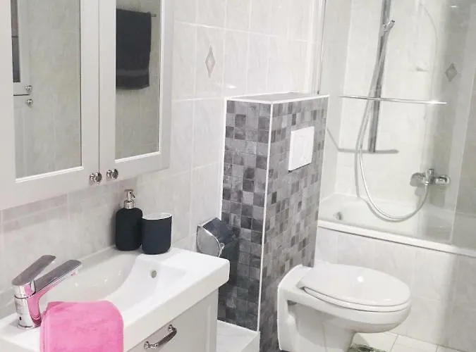 Appartement Daheym 3 *